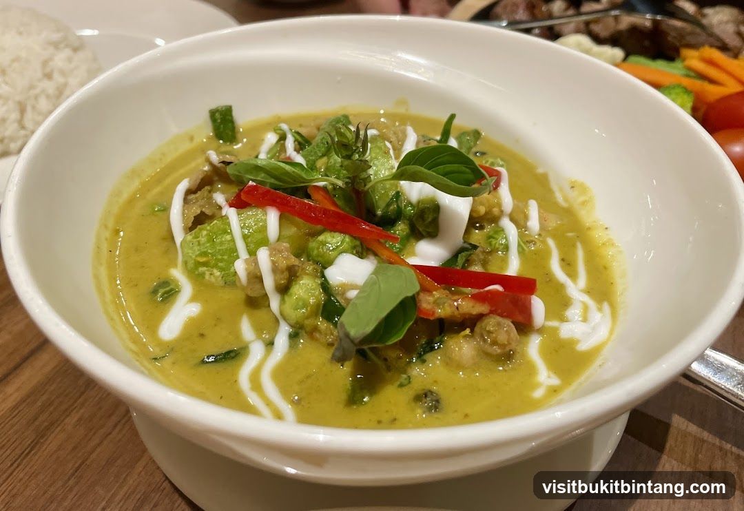Green Curry with Rice