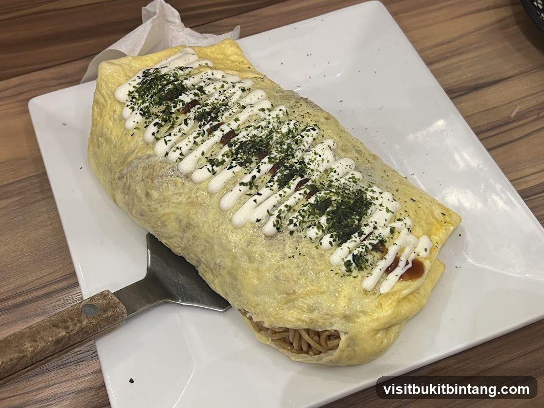 Omurice with Noodles