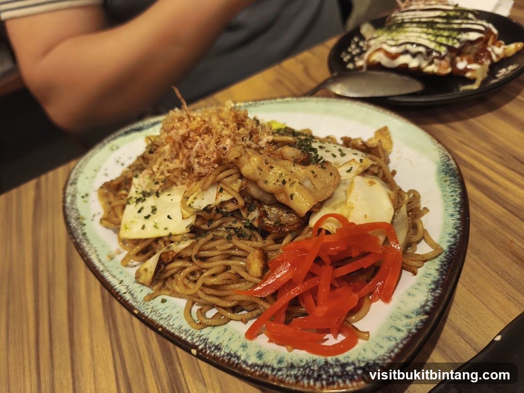 Yakisoba with Pickled Ginger