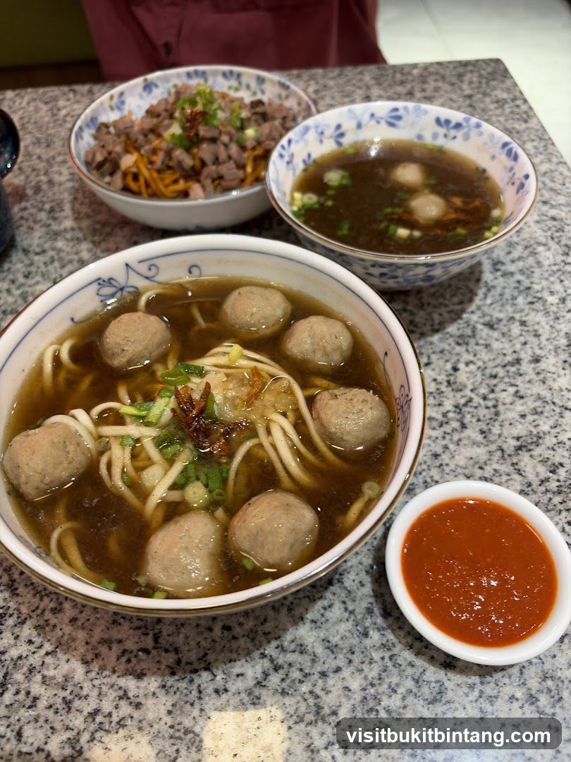 Noodle Soup with Meatballs