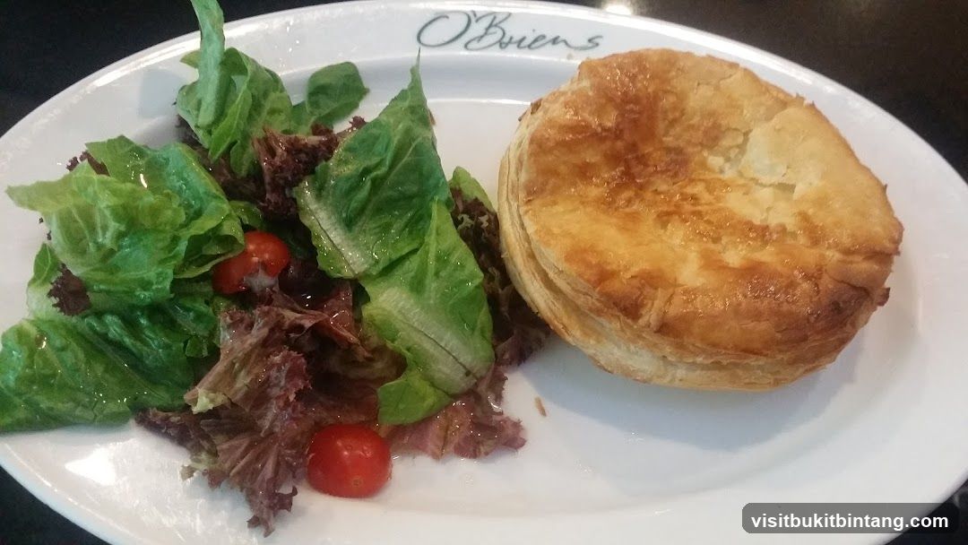 O'Briens Pie and Salad