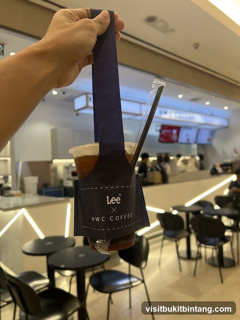 Coffee carrier with drinks