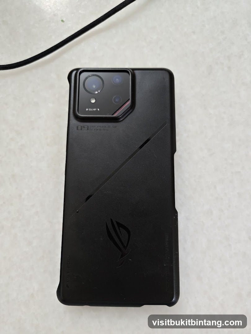 Smartphone with Camera Array