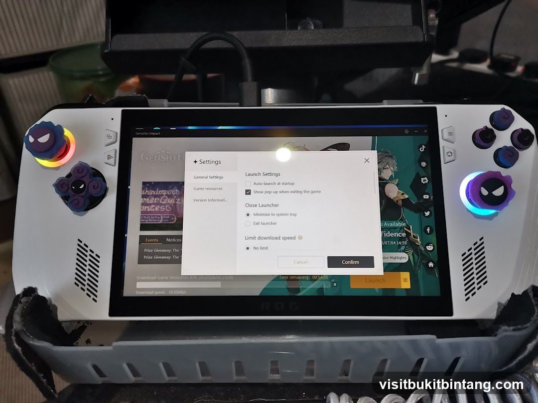 Handheld Gaming Device with Game Launcher