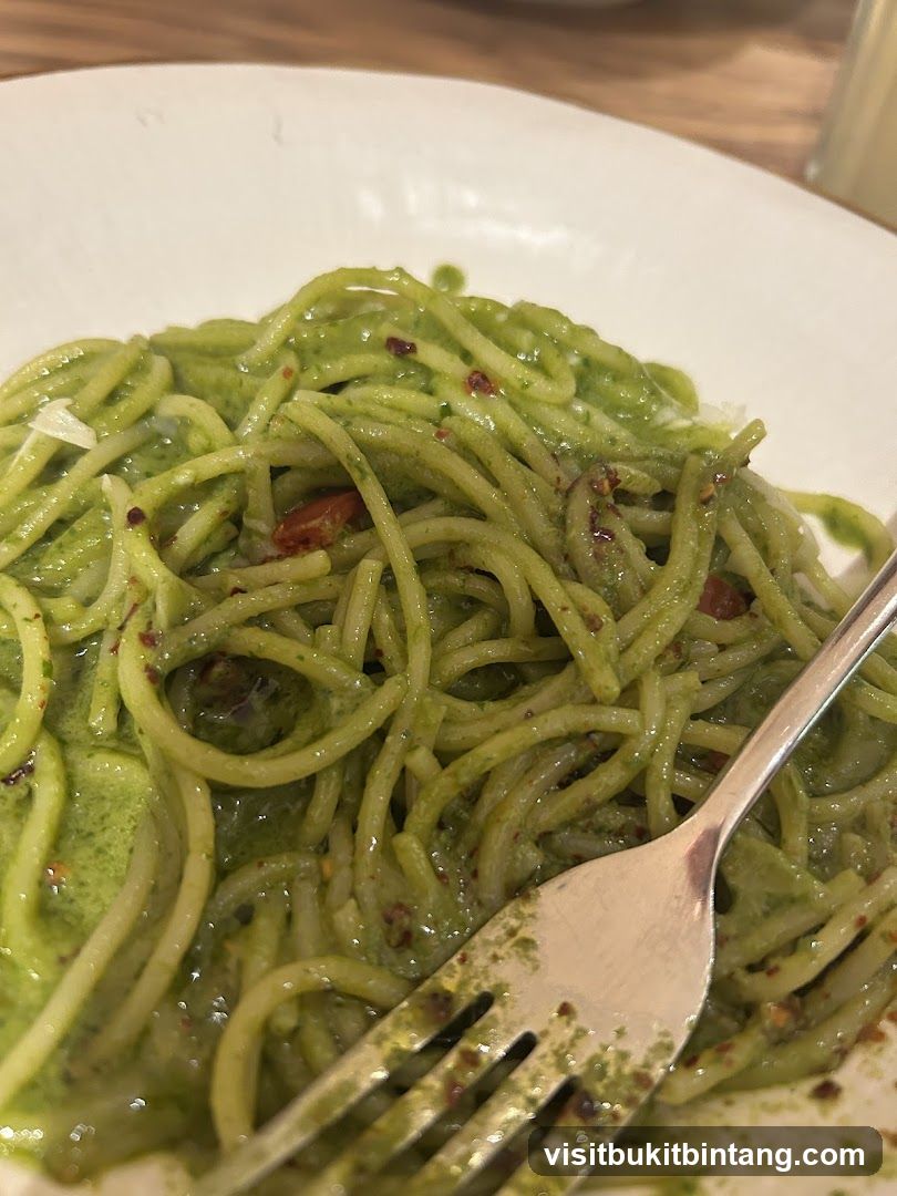 Spaghetti with Pesto Sauce