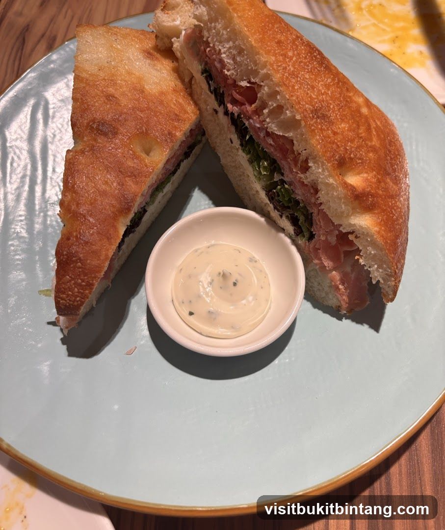 Sandwich with Dip