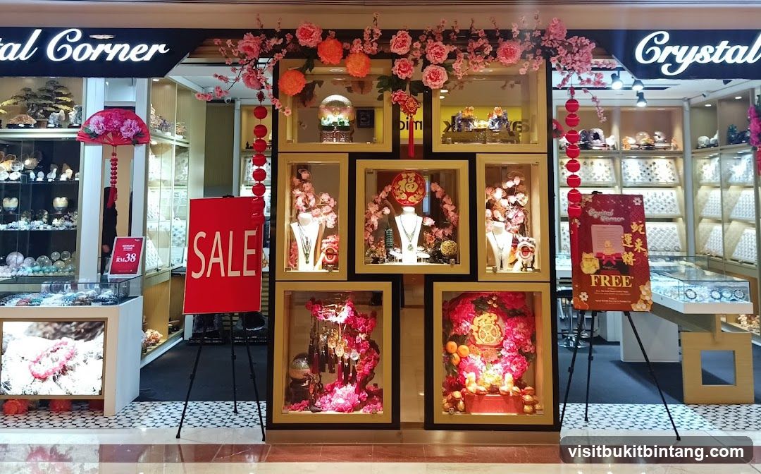 Crystal Corner Storefront Display