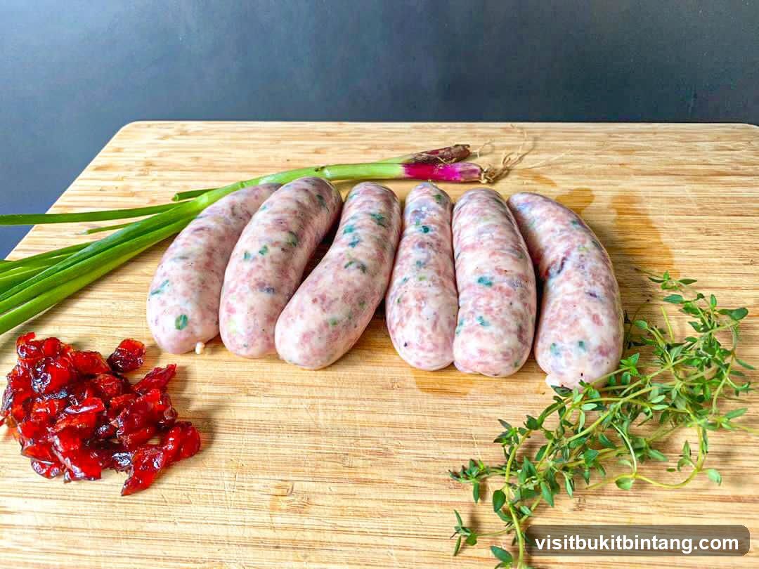Sausages with Cranberries, Scallions, and Thyme
