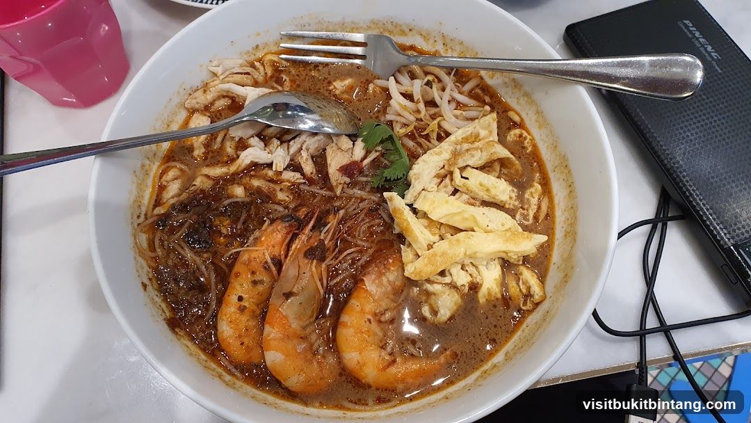 Bowl of Laksa with Shrimp