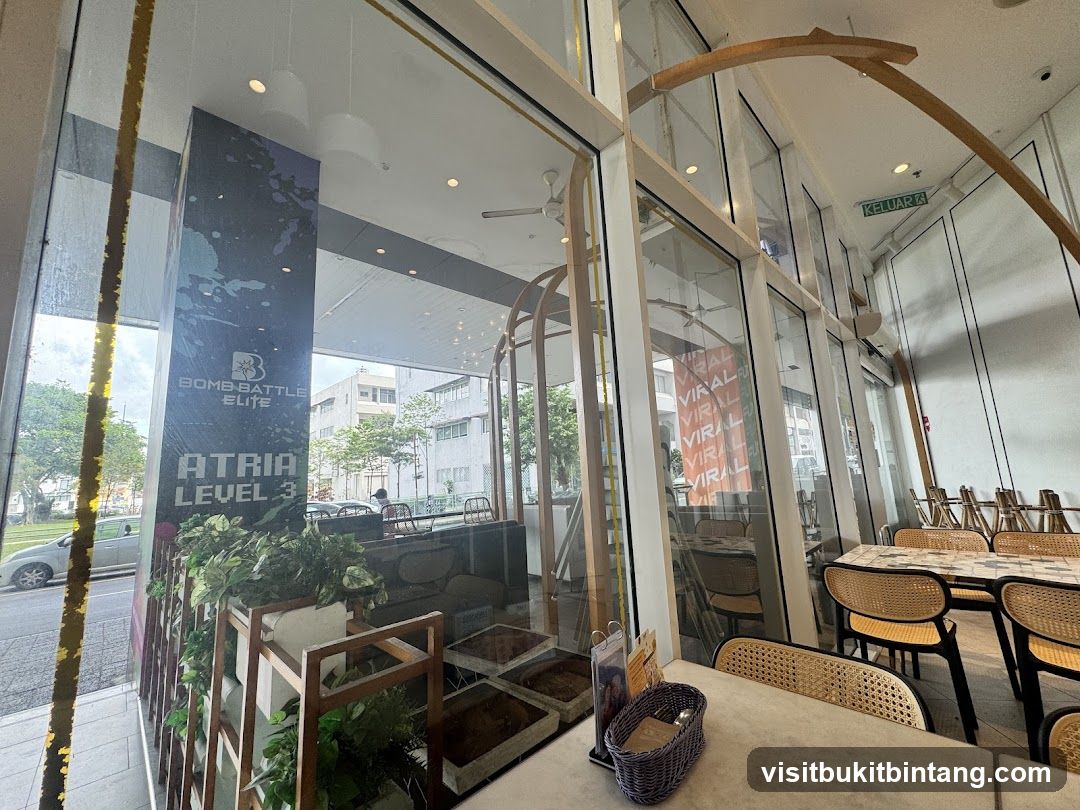 Restaurant Interior with Modern Decor