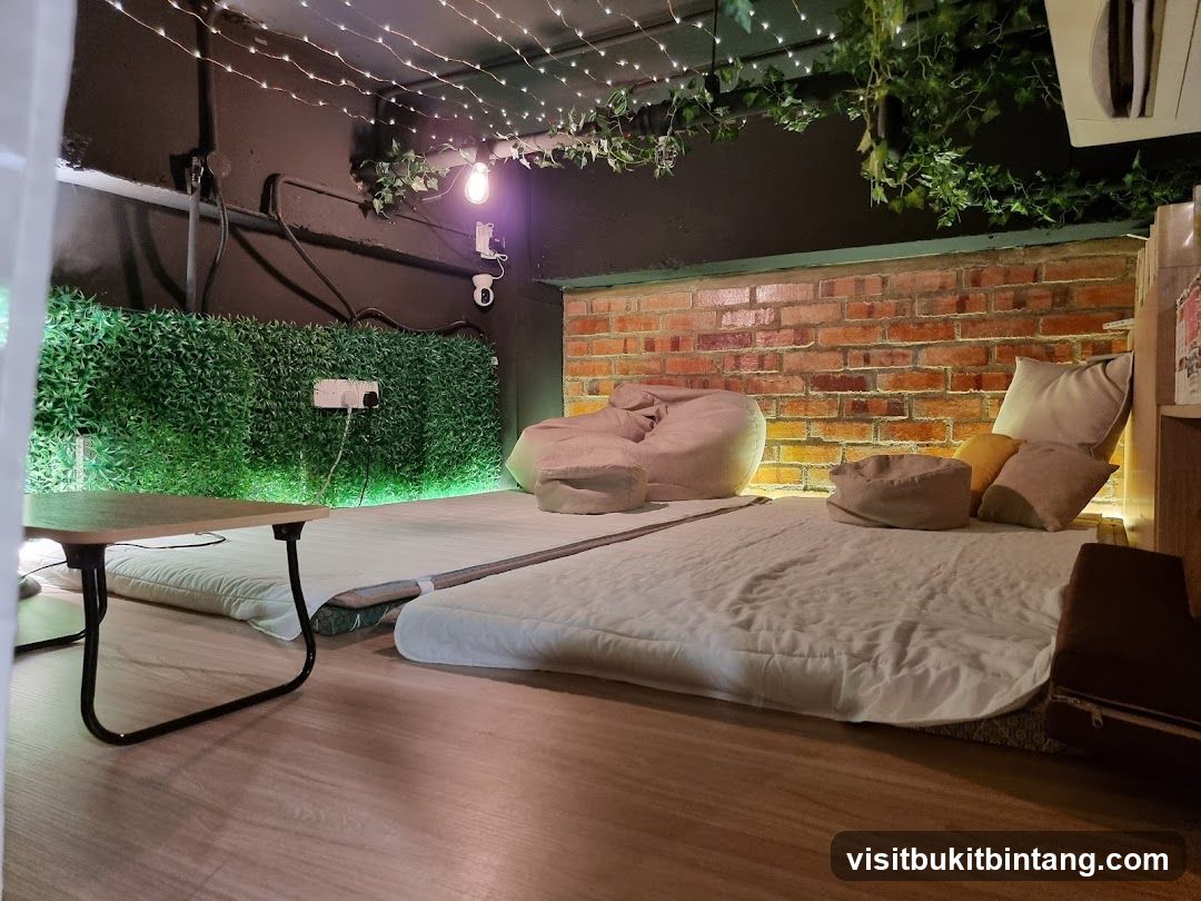 Cozy Seating Area