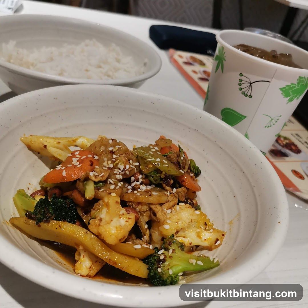 Stir-fried Vegetables with Rice and Drink