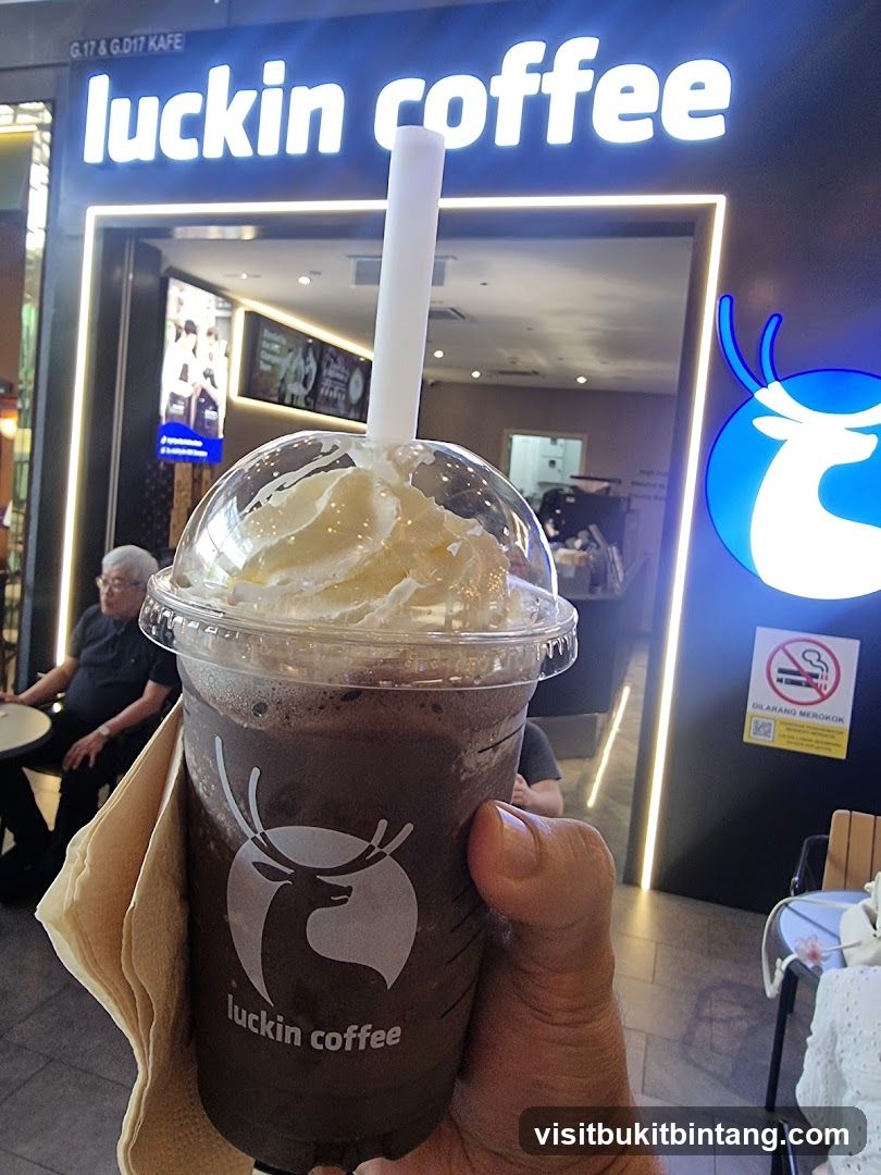 Luckin Coffee - IPC Shopping Centre