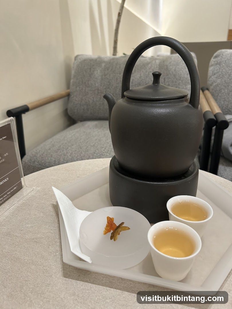 Tea Set with Garnish