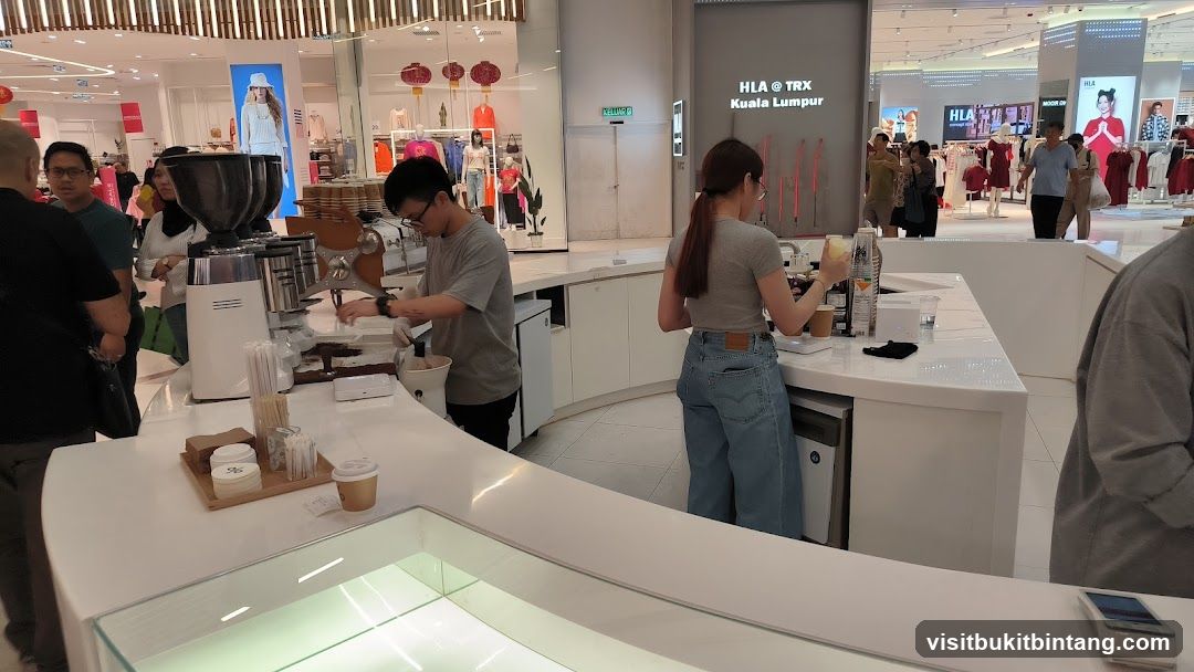 Coffee Bar in a Mall