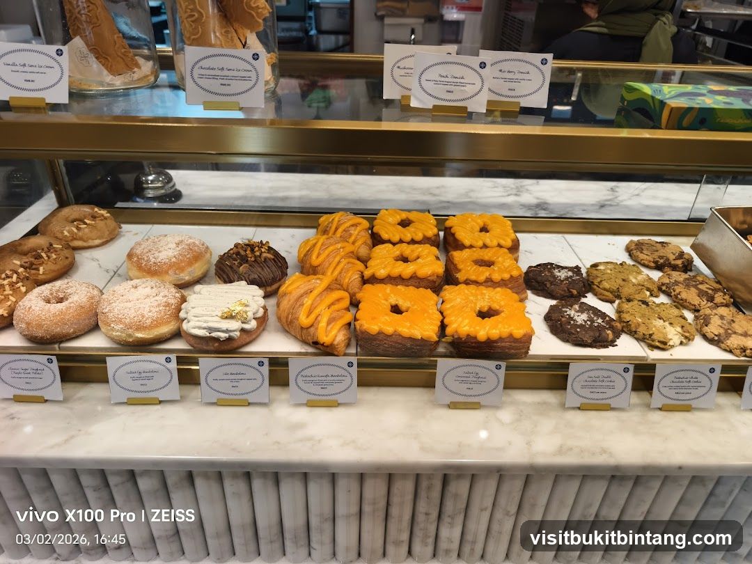 Pastry Display