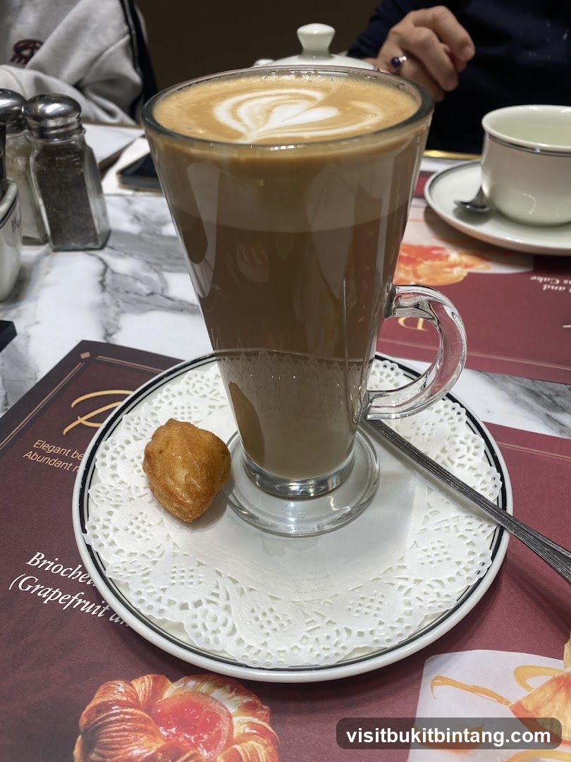 Latte with Pastry