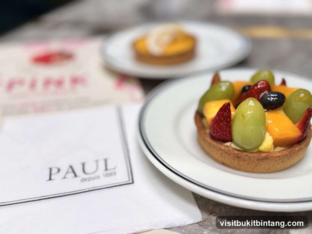 Fruit Tart and Napkin