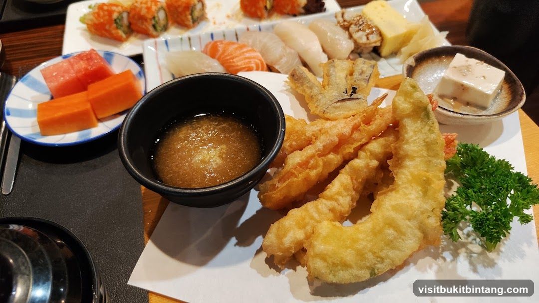 Assorted Japanese Appetizers
