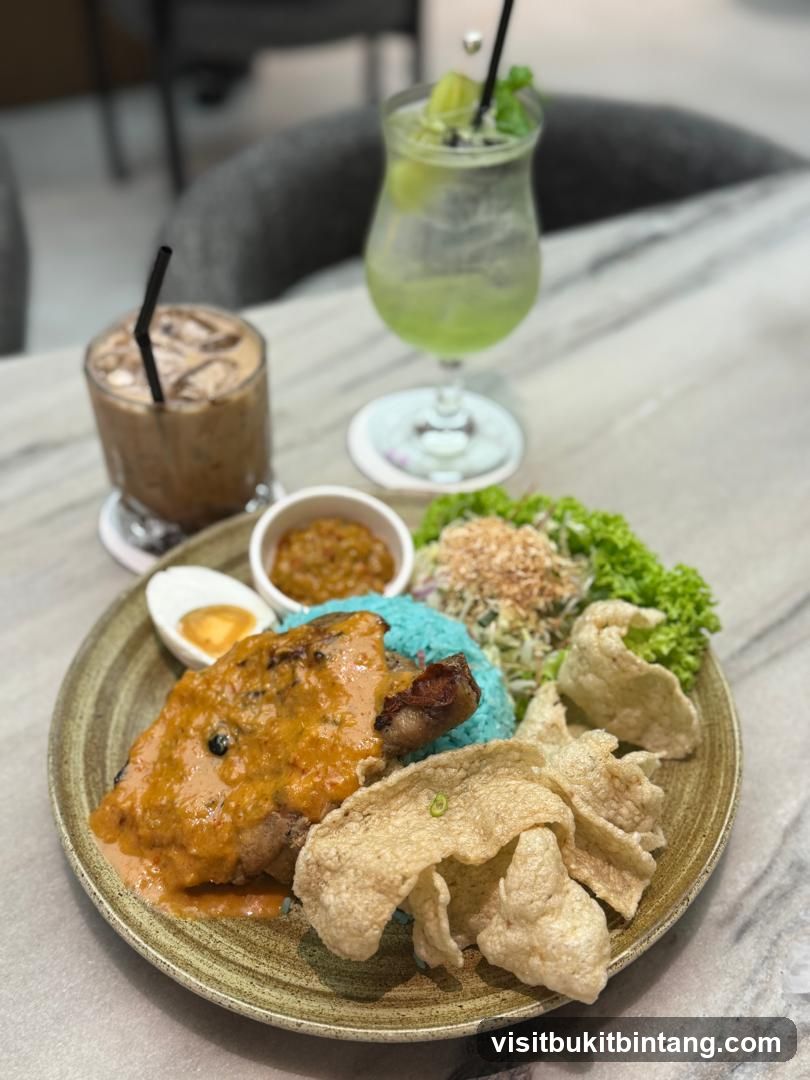 Nasi Kerabu with Chicken and Drinks