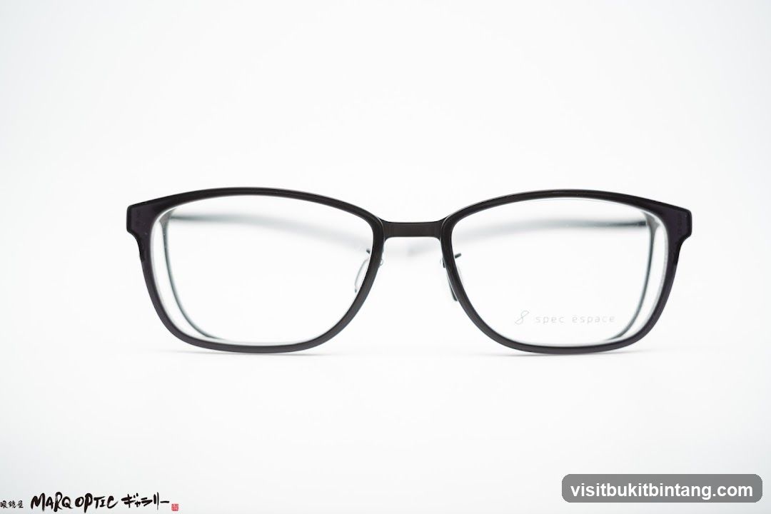 Eyeglasses