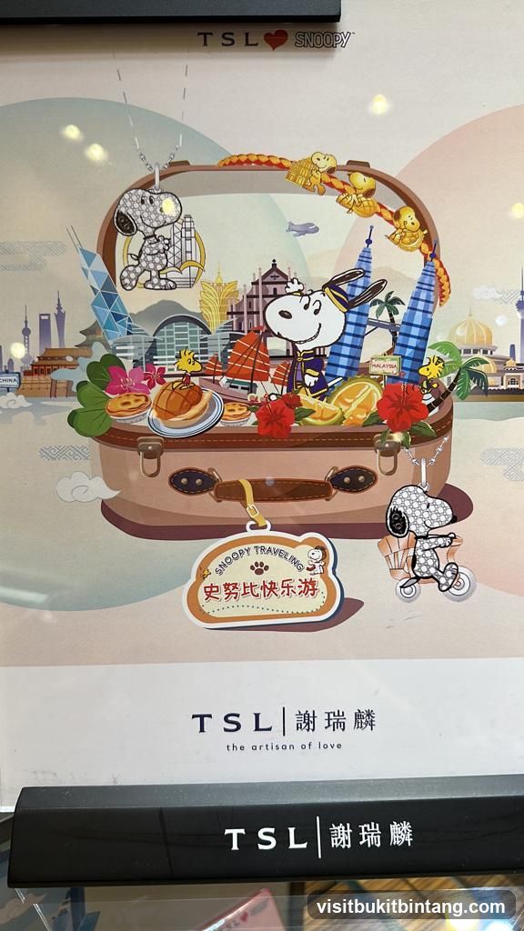 TSL x Snoopy Jewelry Advertisement