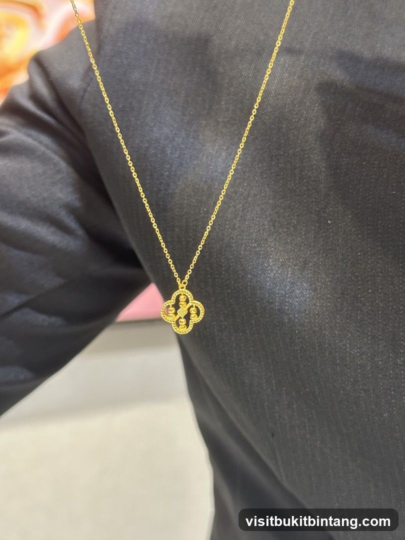 Gold Clover Necklace