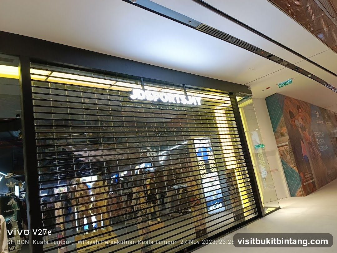 JD Sports Storefront
