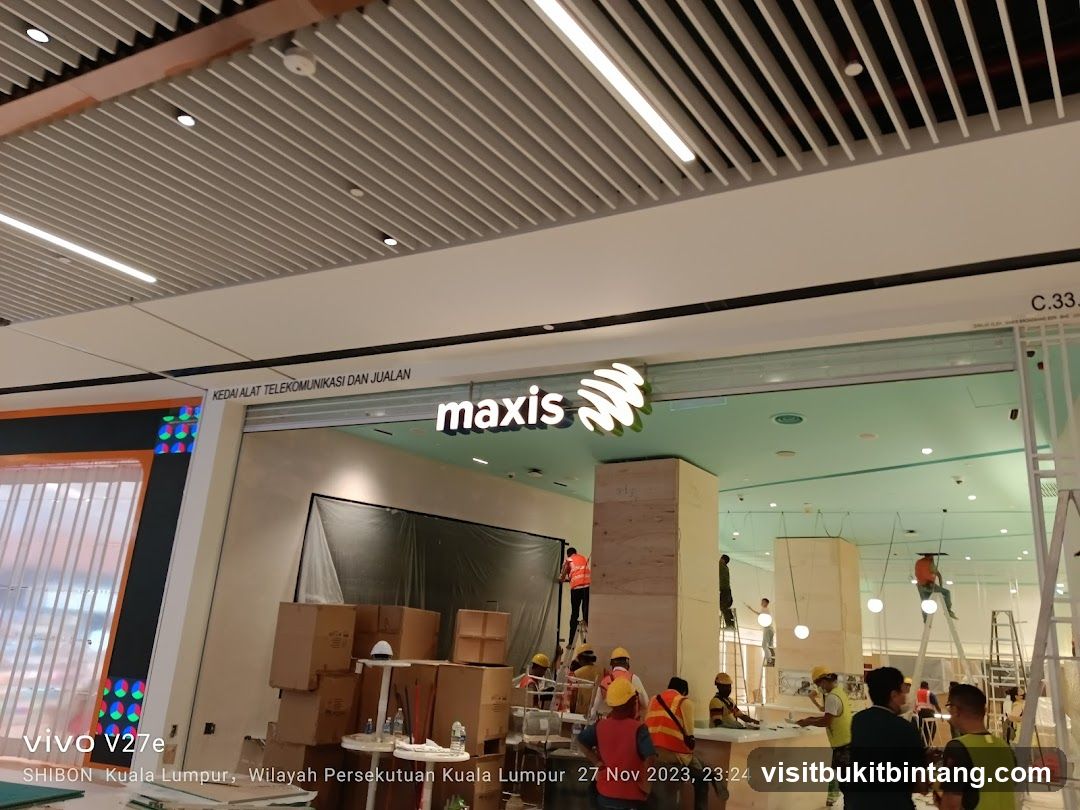 Maxis Storefront
