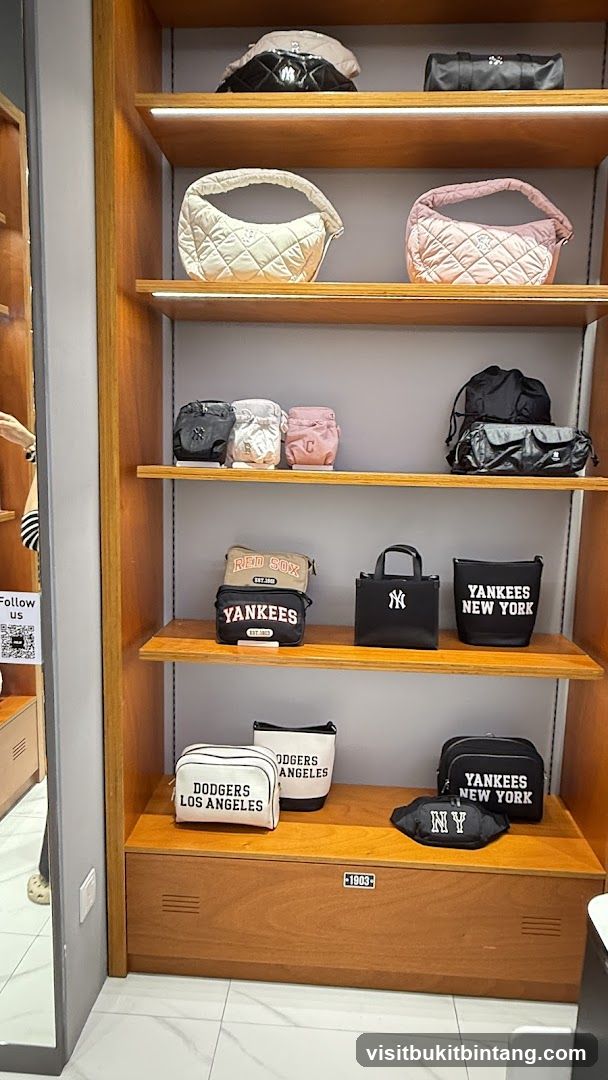 Bags Display