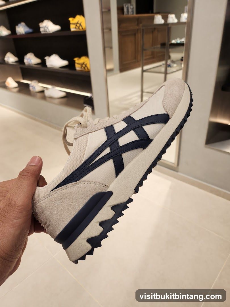Sneaker in Store