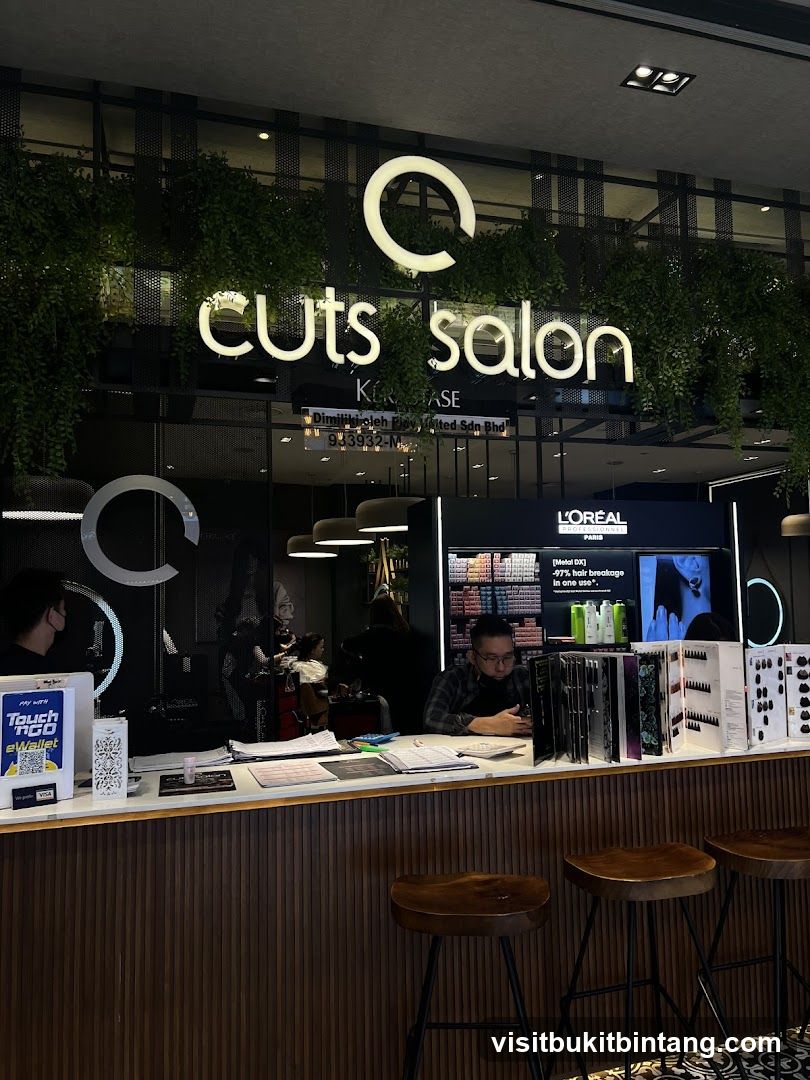 Cuts Salon Interior