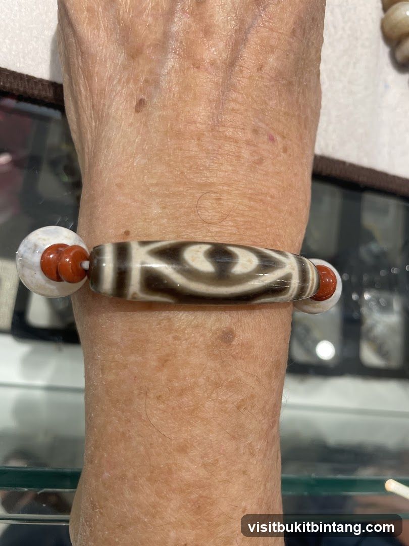 Bracelet with Dzi Bead