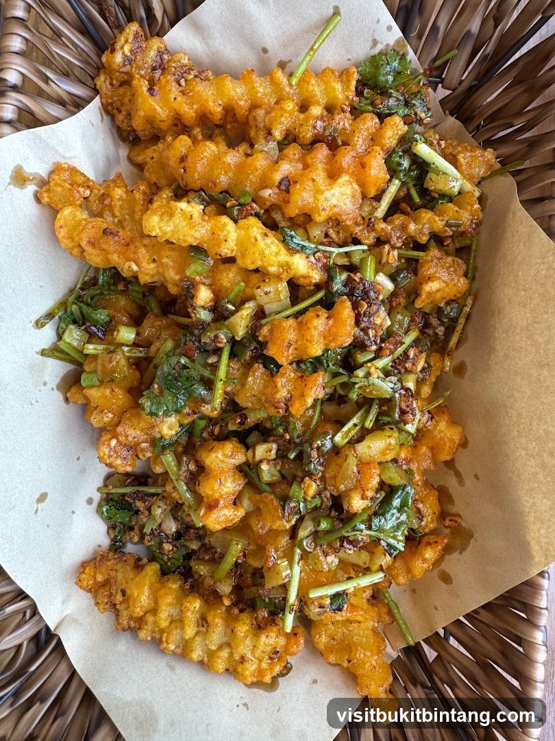 Crispy Fried Calamari with Herbs and Spices