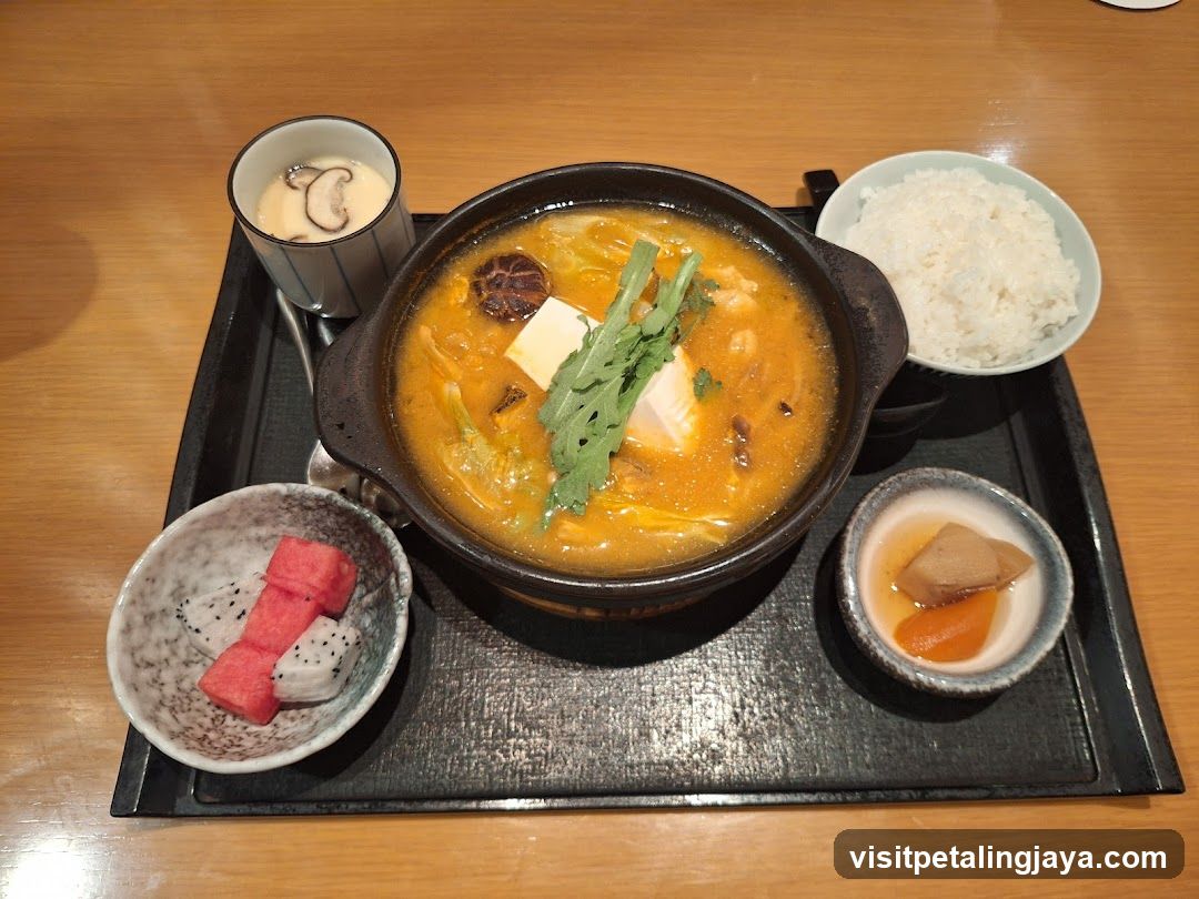 Korean-style stew meal set