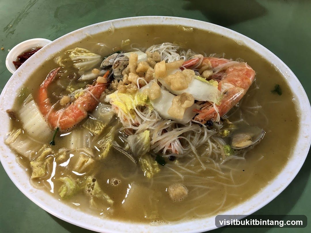 Seafood noodle soup