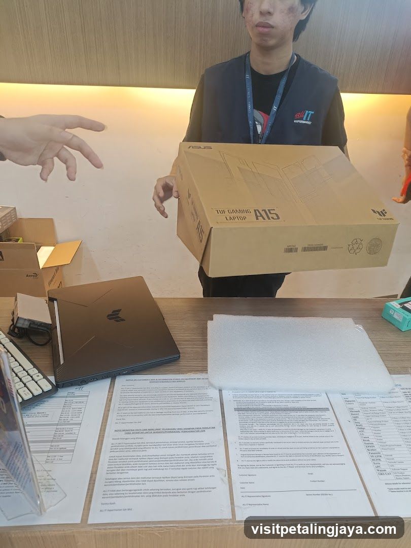 Laptop Unboxing Scene
