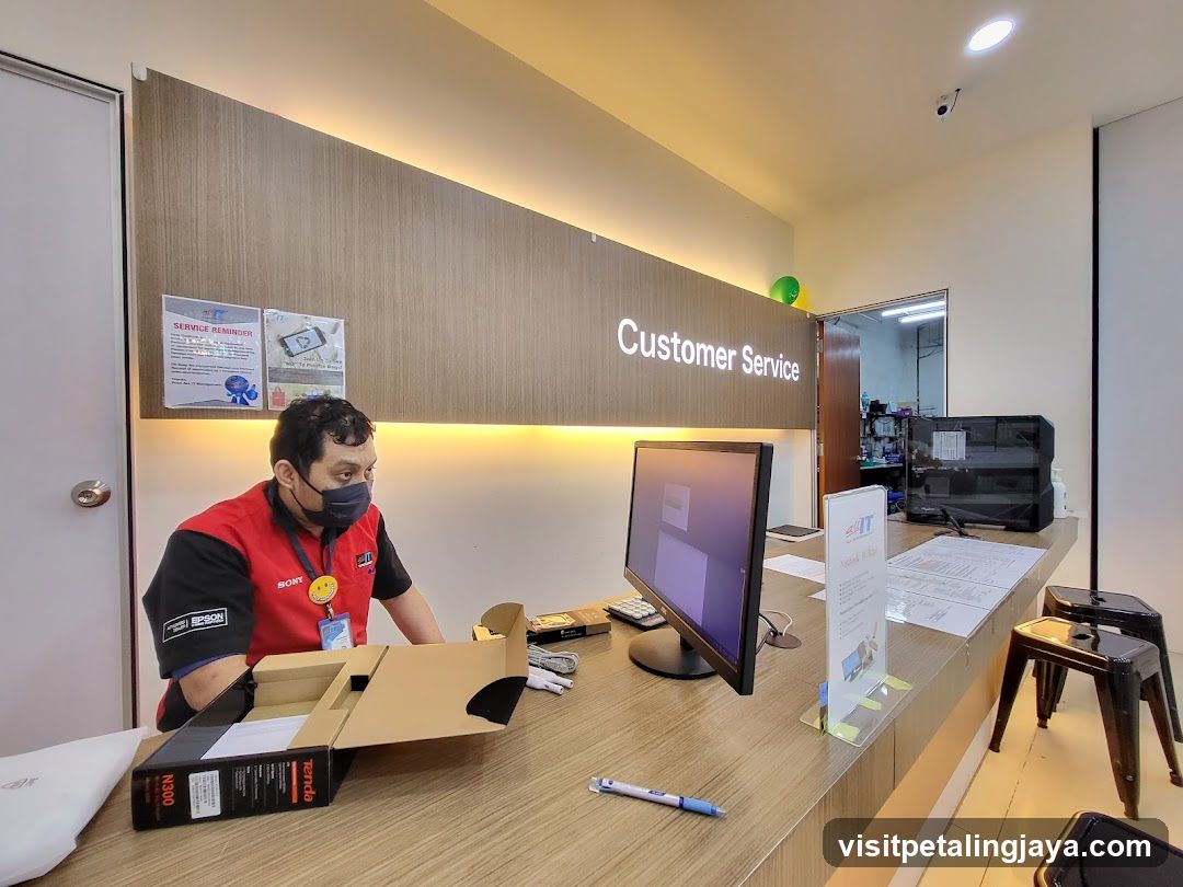 Customer Service Desk Interior
