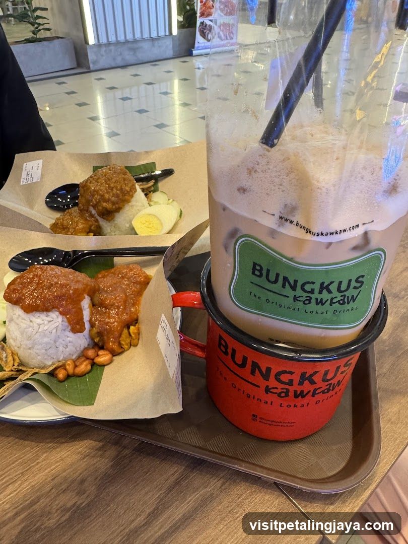 Bungkus Kawaw Meal and Drink