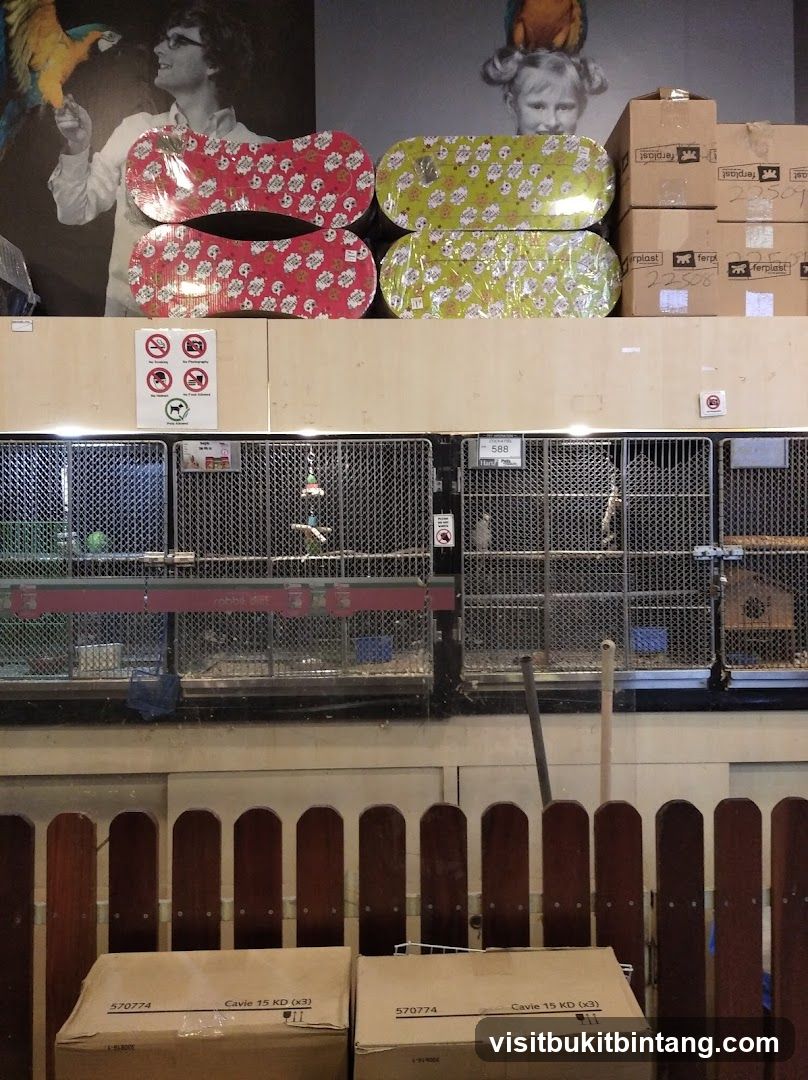 Pet Store Cages and Supplies