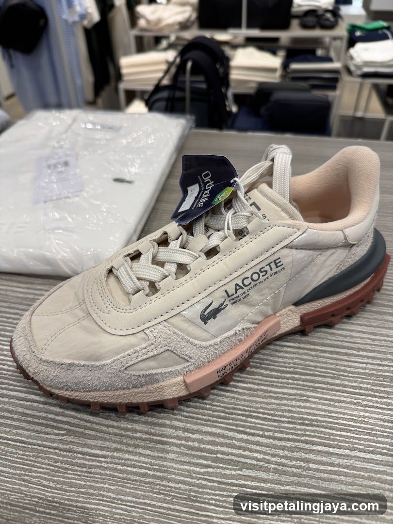 Lacoste Sneaker Display