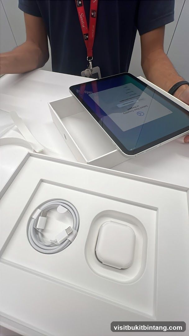 Unboxing a Tablet