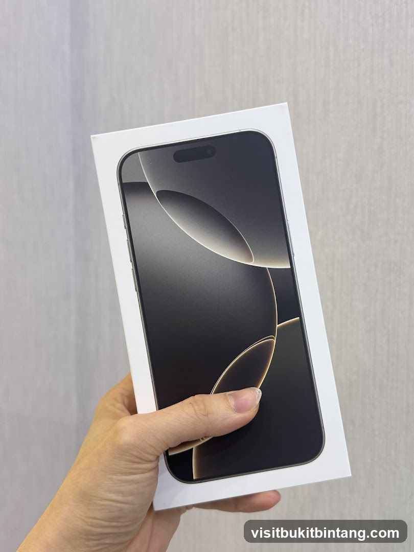 iPhone 14 Pro Box