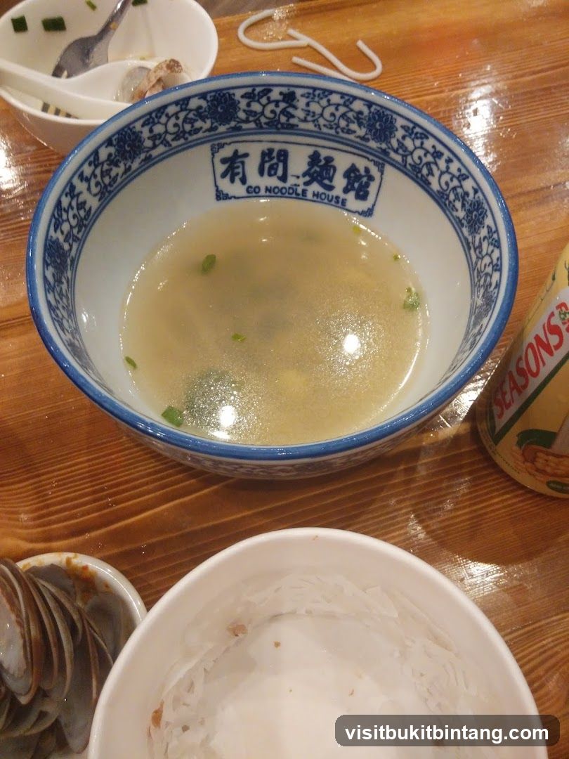 Soup Bowl with Chinese Characters
