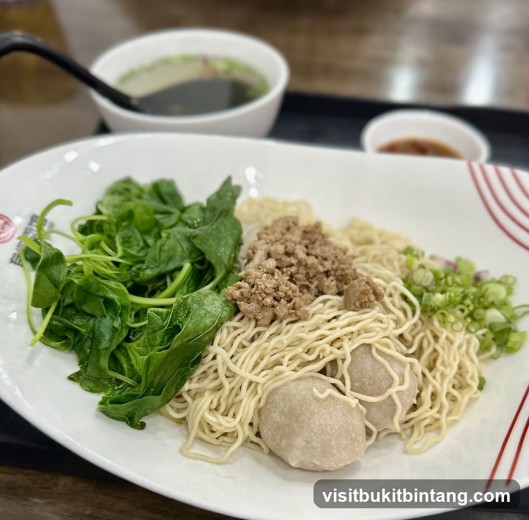 Noodles with Meat and Greens