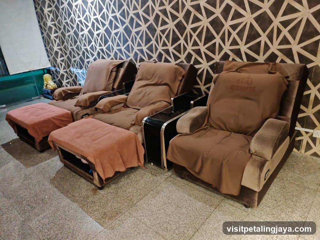 Massage Chair Lounge Area