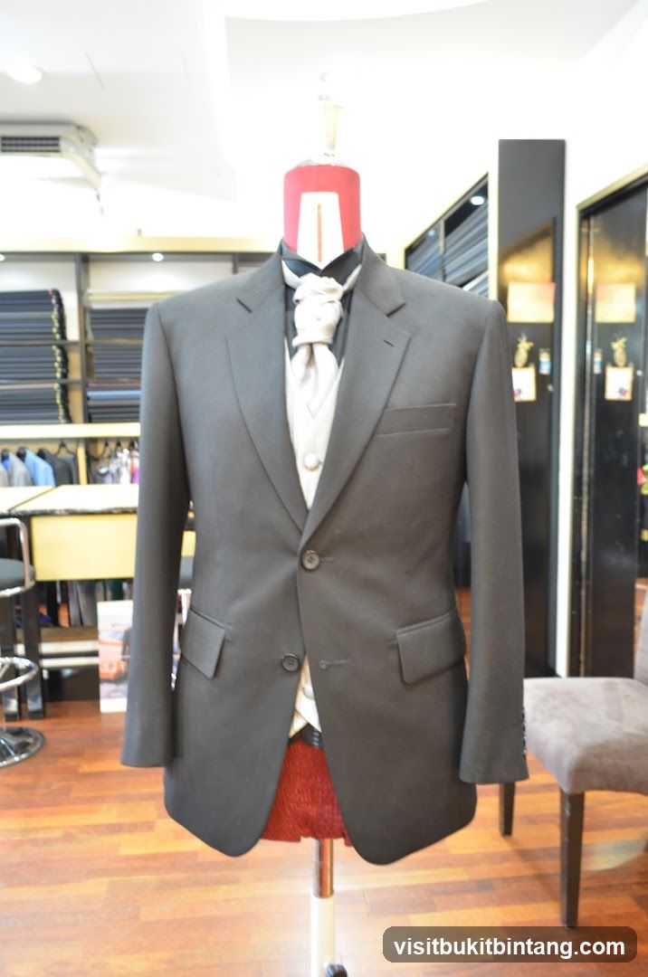 Mannequin in a Suit