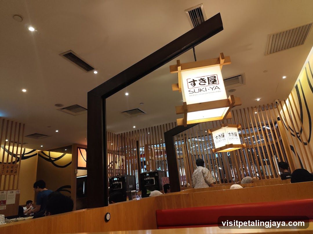 Sukiya Restaurant Interior