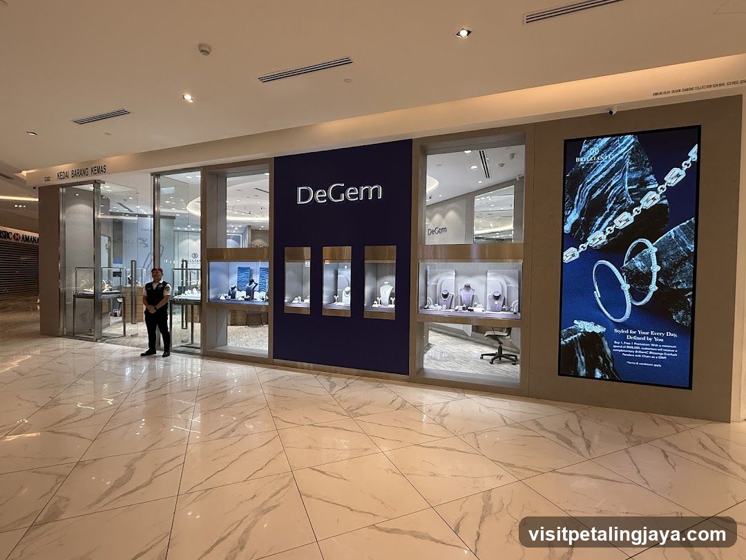 DeGem (One Utama Boutique)