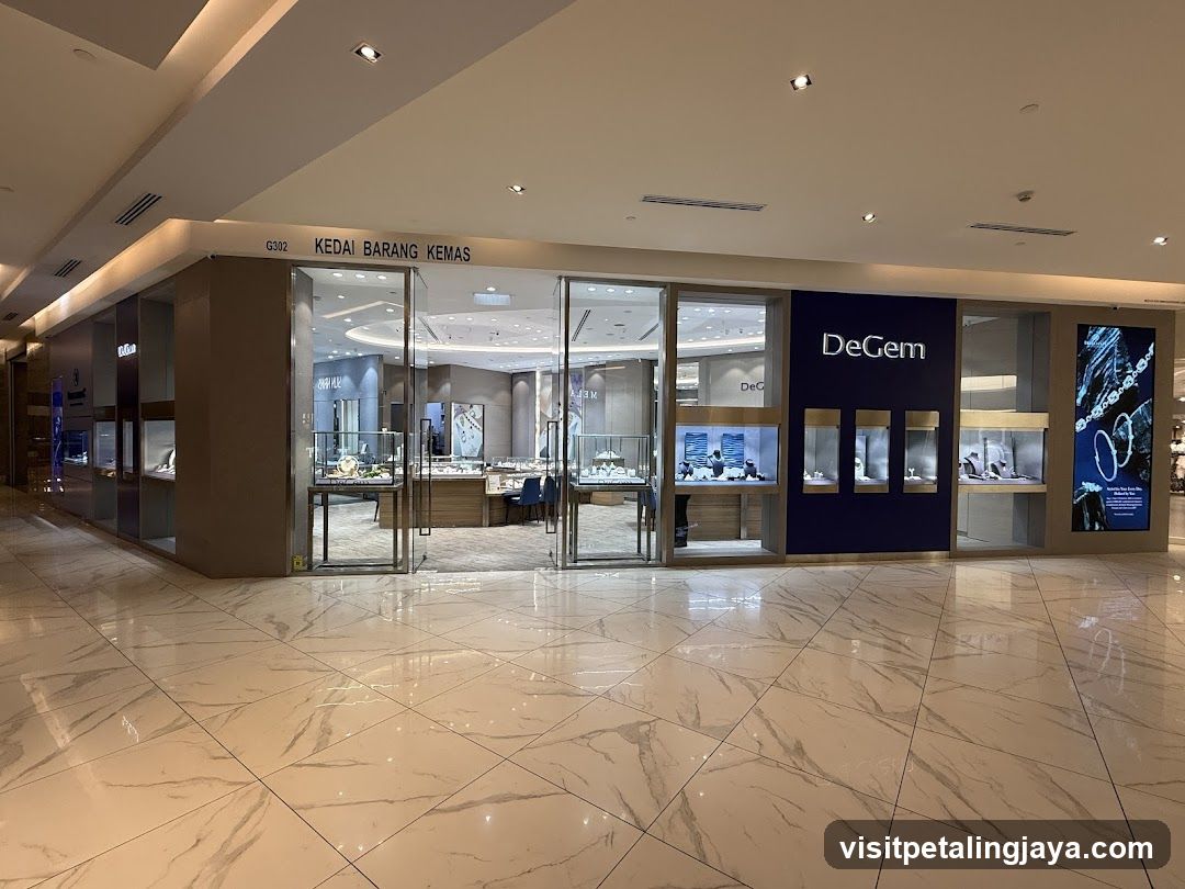 DeGem (One Utama Boutique)